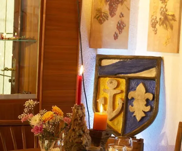 Singender Wirt Hotell 3*